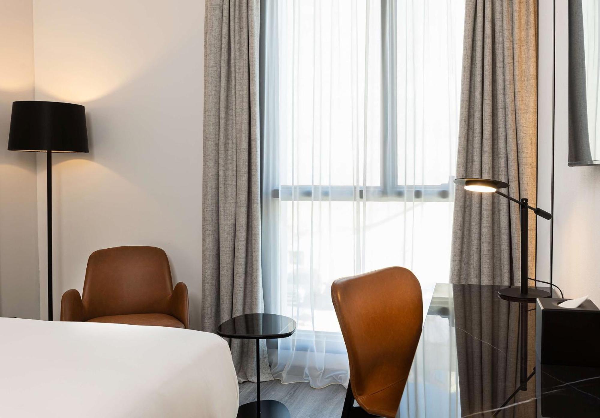 Radisson Hotel Tunis, City Center Exterior photo