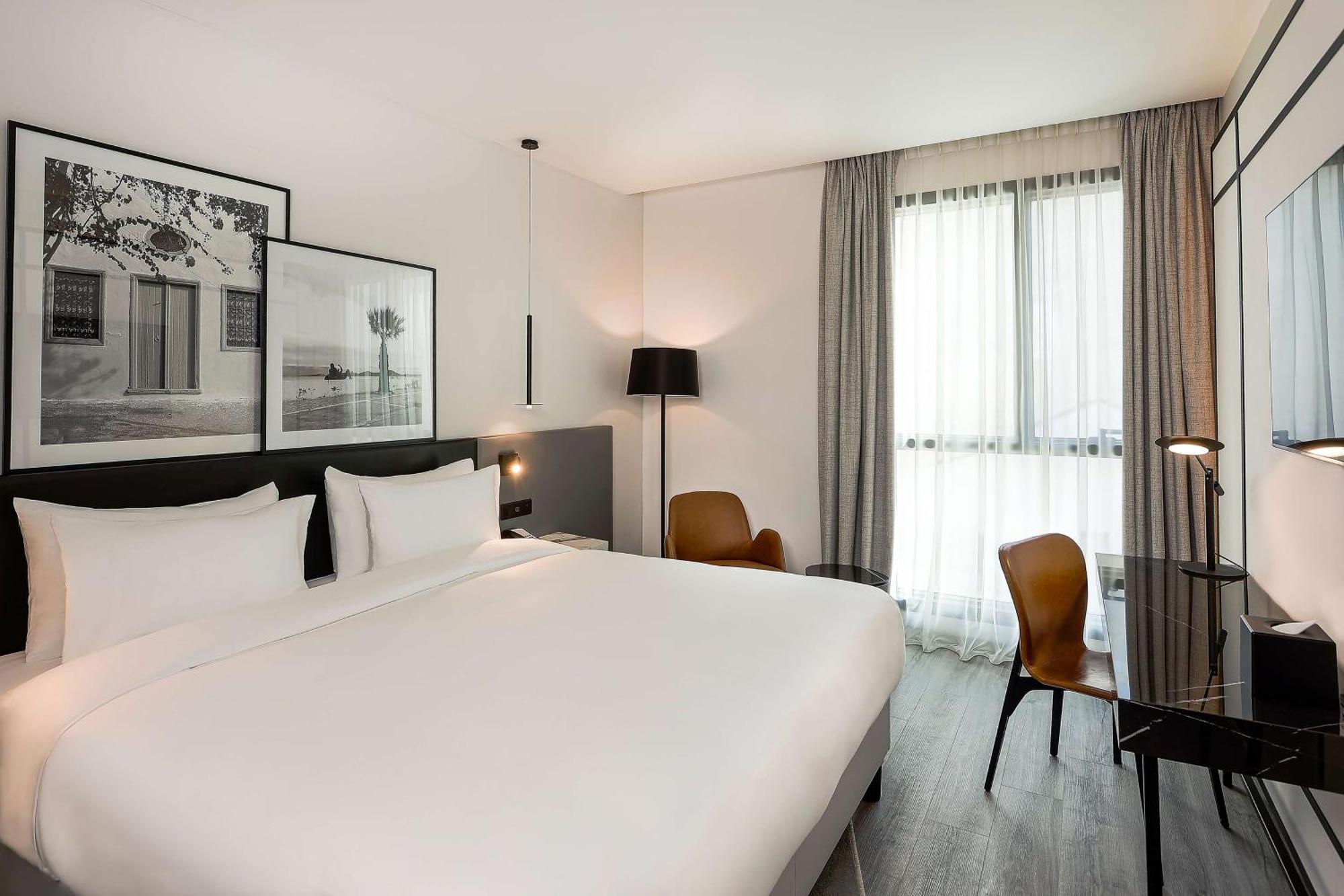 Radisson Hotel Tunis, City Center Exterior photo