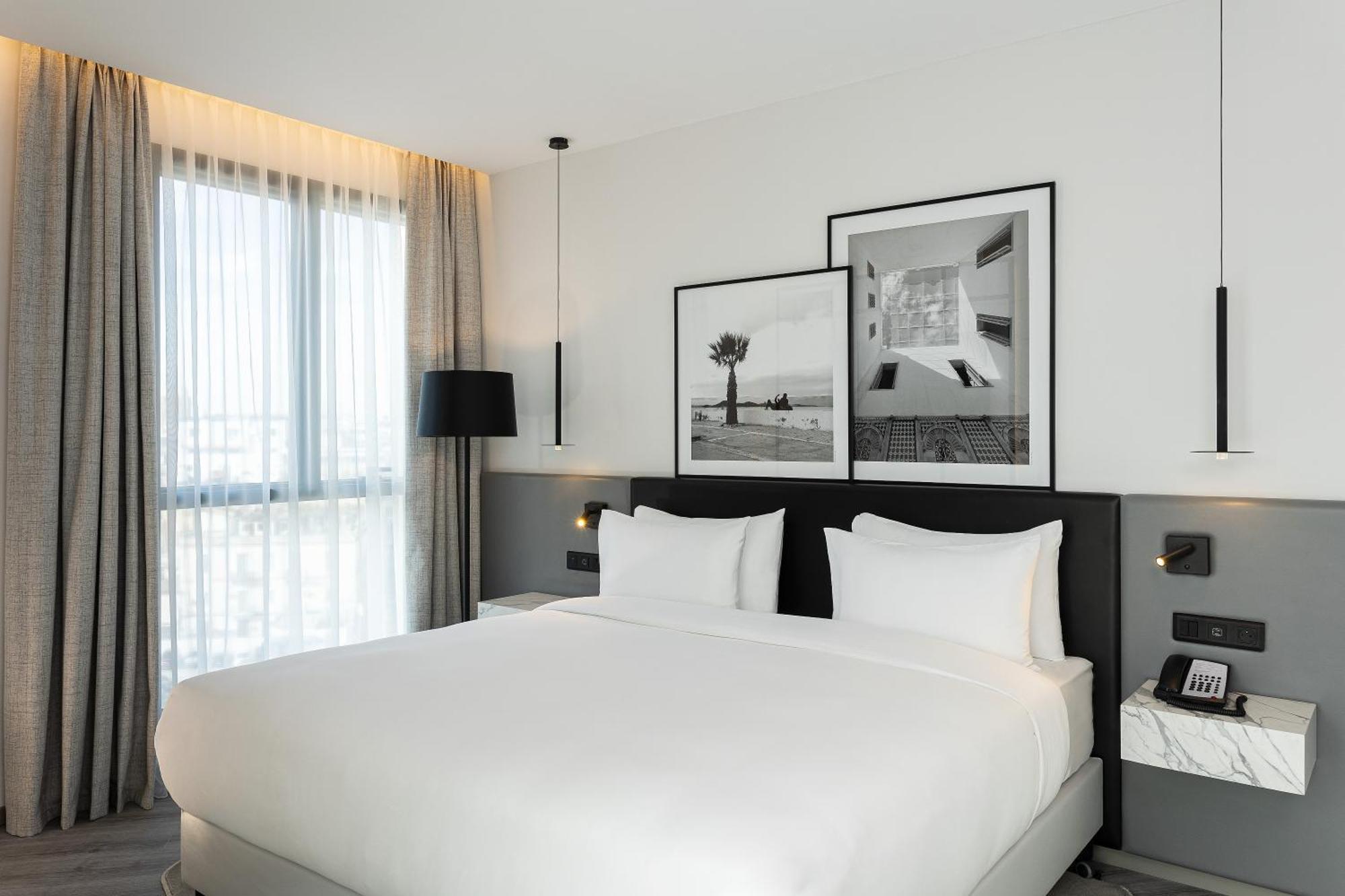 Radisson Hotel Tunis, City Center Exterior photo